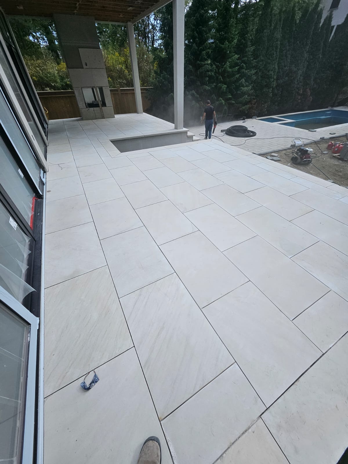 Pristine white flagstone